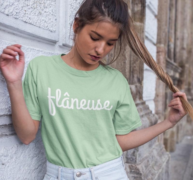 Wandering Flâneuse T-Shirt - Women's T-shirt from Ainsi Hardi Paris France